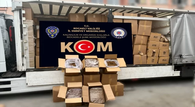 Anadolu Otoyolu’nda durdurulan araçta 4 ton 270 kilogram kaçak tütün ele geçirildi