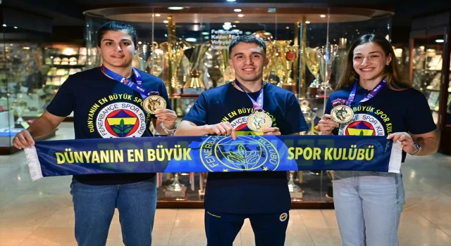 Fenerbahçe’nin Avrupa şampiyonu milli boksörlerinin hedefi Paris olimpiyatlarında altın madalya