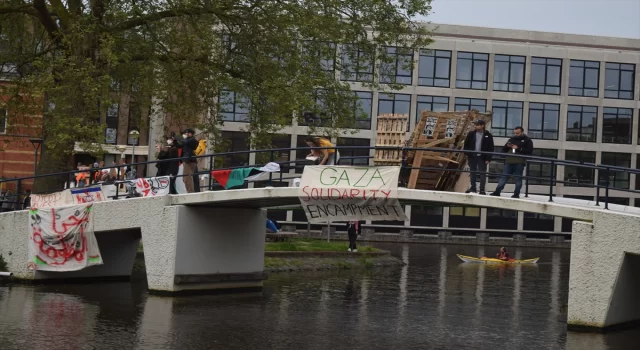 Amsterdam Üniversitesi’nde Filistin’e destek gösterisi