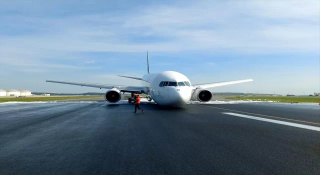 Bakan Uraloğlu, İstanbul Havalimanı’nda arızalanan kargo uçağına ilişkin değerlendirmede bulundu: