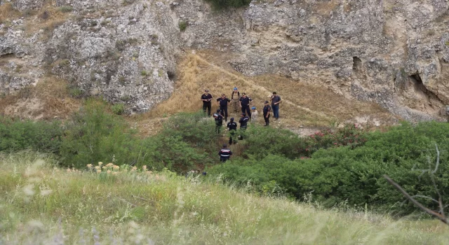 Pamukkale’de kaybolan turistin cesedi kayalık arazide bulundu
