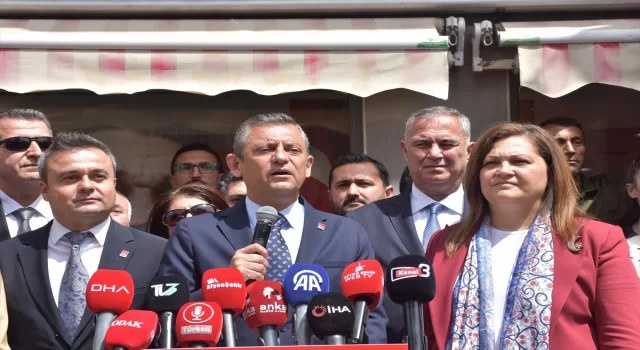 CHP Genel Başkanı Özel, Afyonkarahisar’da partisinin il başkanlığında konuştu: