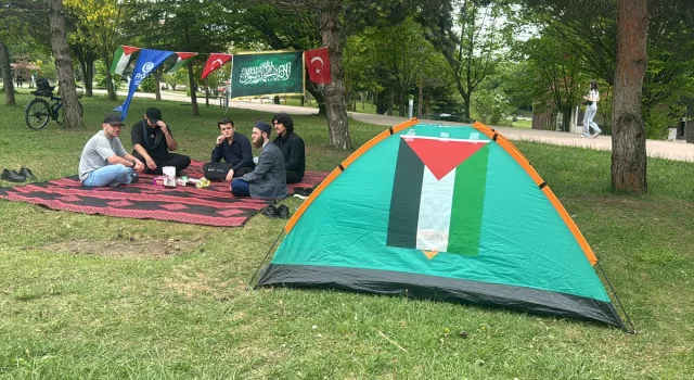 Bolu’da üniversite öğrencileri Filistin’e destek için oturma eyleminde