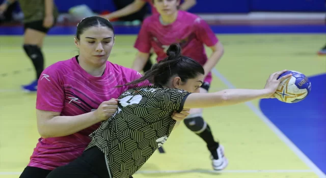 Hentbol: Kadınlar Süper Lig playoff şampiyonluk etabı