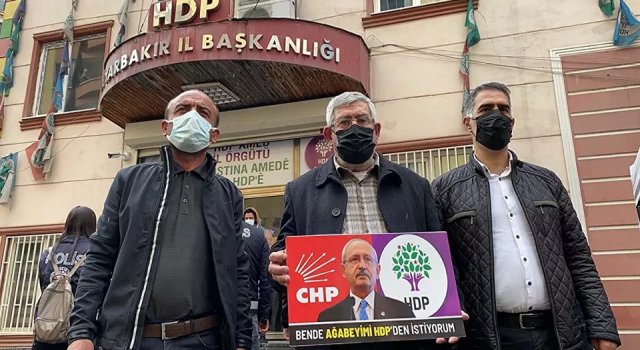 Kılıçdaroğlu, HDP binası önünde eylemde!