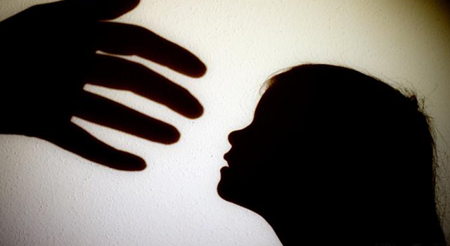 14 yaşındaki kızına cinsel tacizde bulundu, avukattan şikayetçi oldu