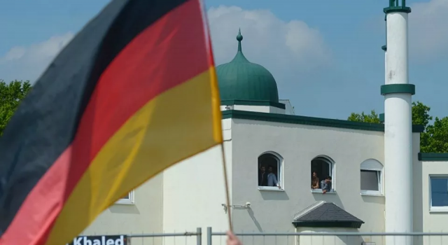 Almanya’da Müslüman nüfus yüzde 6.5’e çıktı