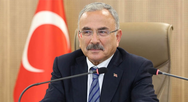 Ordu Büyükşehir Belediye Başkanı Hilmi Güler, Koronavirüs şüphesiyle hastaneye kaldırıldı