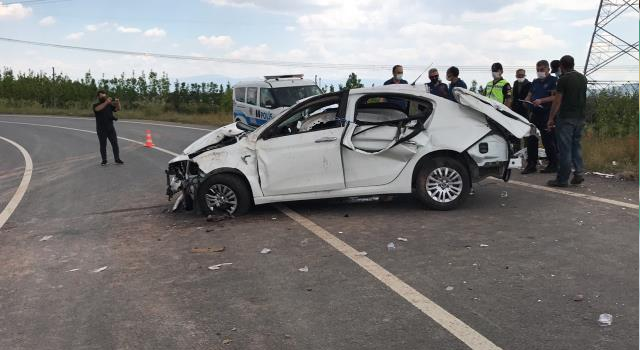 Kuzey Marmara Otoyolu'nda otomobil devrildi