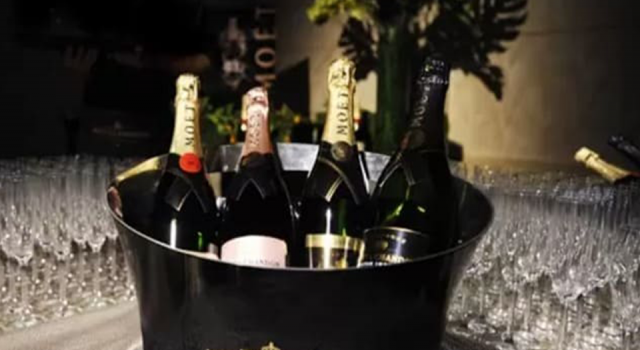 Fransa ve Rusya arasında 'şampanya' krizi