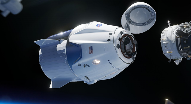 Uzay mekiğinde 360 derece manzaralı tuvalet!..