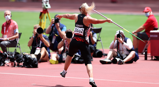 Eda Tuğsuz, 2020 Tokyo Olimpiyat Oyunları'nda cirit atmada finale yükseldi