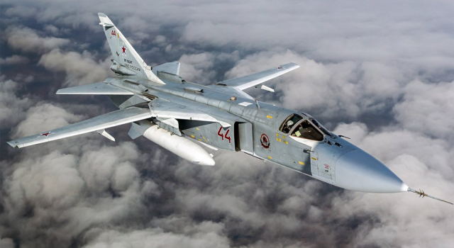 ​Rusya'nın Perm şehrinde Su-24 uçağı düştü!