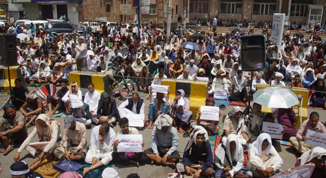 Yemen'de hayat pahalılığı ve yolsuzluk protesto edildi