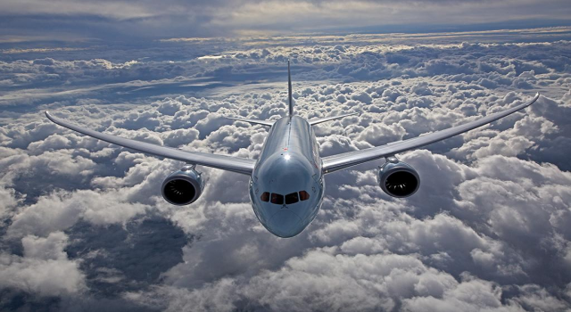 Antalya’dan kalkan yolcu uçağı Rusya’da acil iniş yaptı