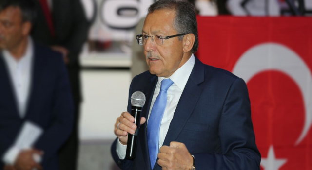 DEVA Partisi kurucularından Ahmet Edip Uğur hayatını kaybetti