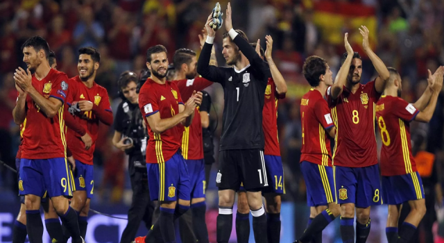 İspanya'nın 66 maçlık yenilmezlik rekoru kırıldı
