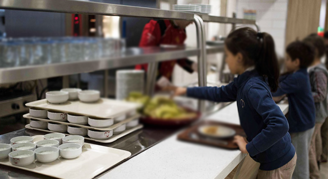 Rusya'da yemekhanelerde bazı gıdaların öğrencilere verilmesi yasaklandı!