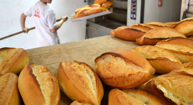 Ankara'da ekmeğe 50 kuruş zam