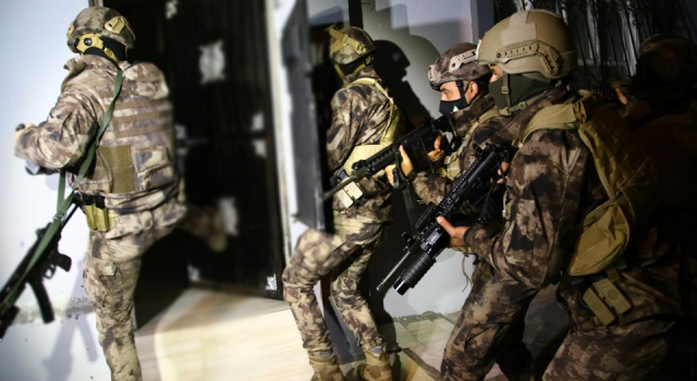Diyarbakır merkezli 4 ilde terör operasyonu!