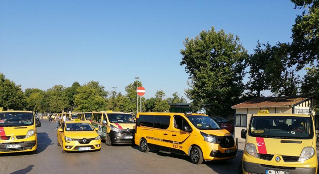 İBB, minibüsleri taksiye çeviriyor