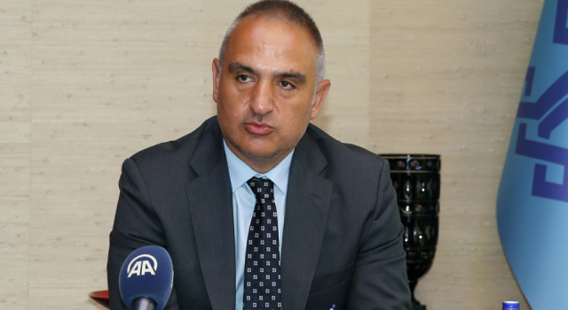 Kültür Bakanı Mehmet Nuri Ersoy'dan yerli film açıklaması