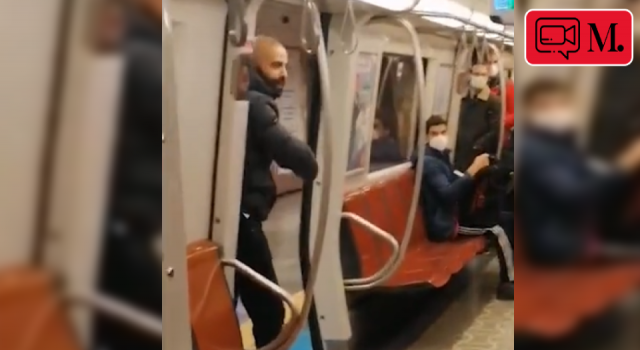Metroda bıçaklı saldırgan, bir kadına bıçak çekip küfretti