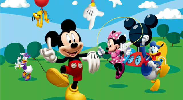 Mickey Mouse 93 yaşında