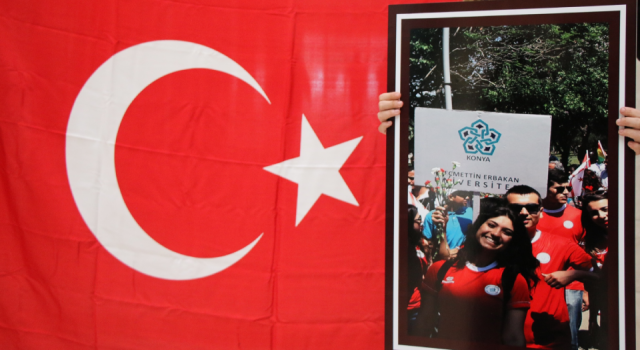 sehit ogretmen aybuke yalcin mezun oldugu fakultede anildi