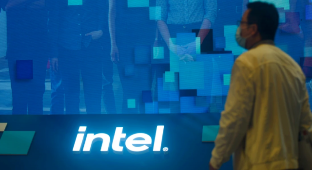 Dünyanın en büyük çip üreticisi Intel, Çin'den özür diledi