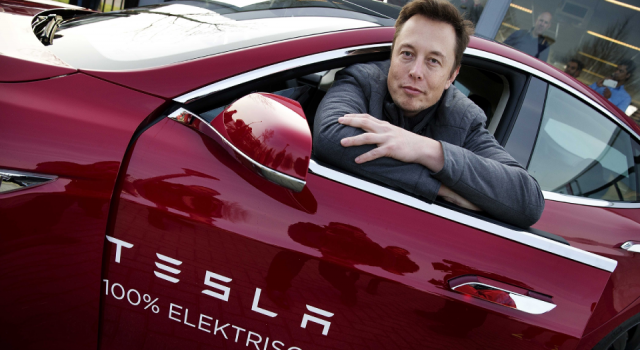 Elon Musk’ın yeni saç modeli, Tesla'ya büyük kayıp yaşattı