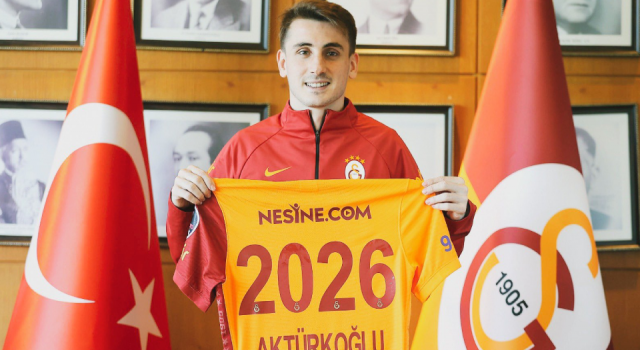 Kerem Aktürkoğlu, Galatasaray ile 5 yıllık sözleşme imzaladı