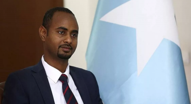 Somali'nin Türkiye mezunu Adalet Bakanı Nur'a yeni görev