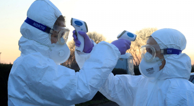 EMA'dan Omicron açıklaması: Pandemiyi bitirebilir