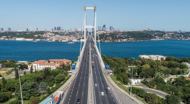 İstanbul'da trafik zamlara yenildi, yoğunluk %54'de kaldı