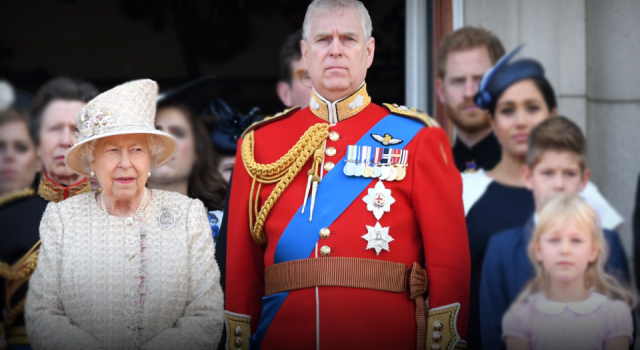 Kraliçe Elizabeth, Prens Andrew'ın maddi desteğini kesti