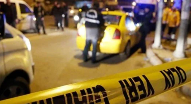 Çaykur Rizesporlu futbolcu Aziz Aksoy ve ailesine silahlı saldırı