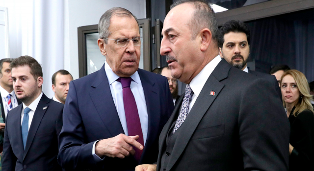 Bakan Çavuşoğlu, Rusya Dışişleri Bakanı Lavrov ile görüşme gerçekleştirdi