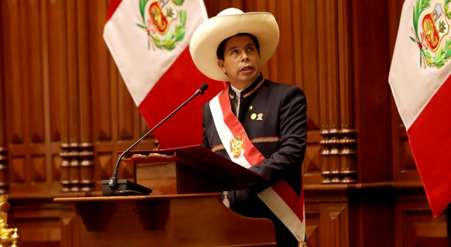 Peru Devlet Başkanı Castillo için 'ahlaki yetersizlikten' azil talebi