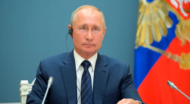 Putin, doğalgaz kararnamesine imza attı