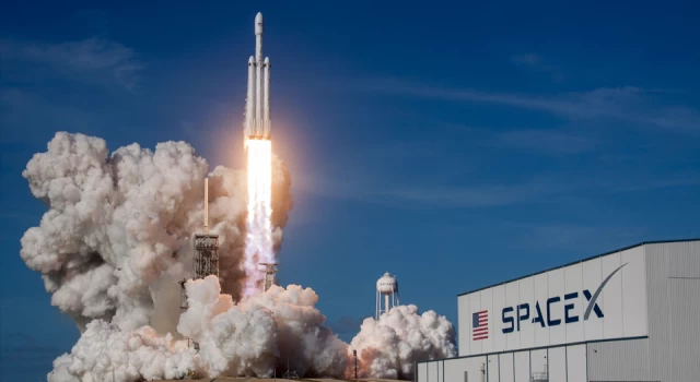 ABD'nin casus uydusu, SpaceX tarafından uzaya gönderildi