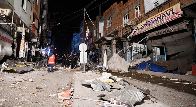 Gaziantep'te bir lokantada sanayi tüpleri patladı; ortalık savaş alanına döndü