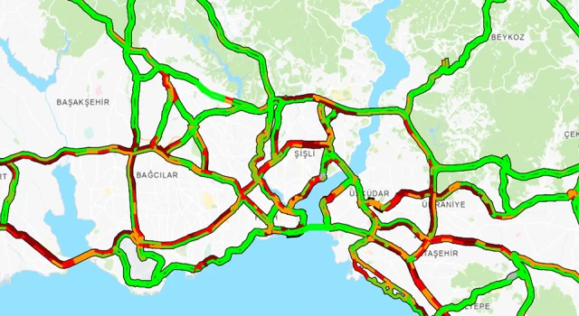 Hafta sonuna girişte İstanbul'da trafik yoğunluğu