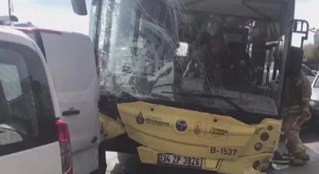 İETT otobüsü 6 araca çarptı: "Şoför kalp krizi geçirdi" iddiası