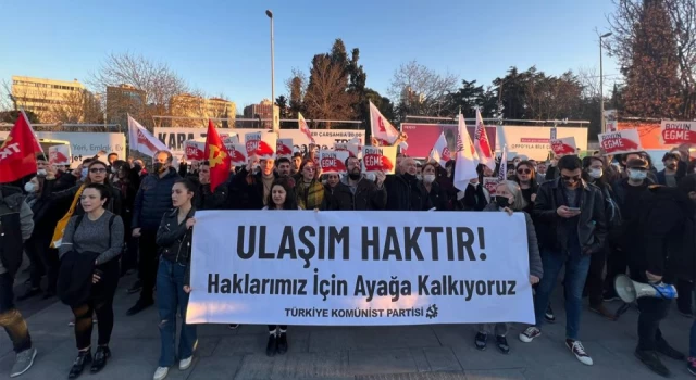 İstanbul'da yüzde 40 ulaşım zammı protestosu