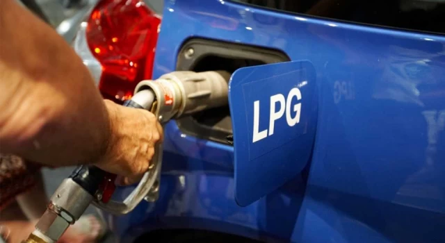 LPG’ye 63 kuruşluk zam pompaya yansıdı