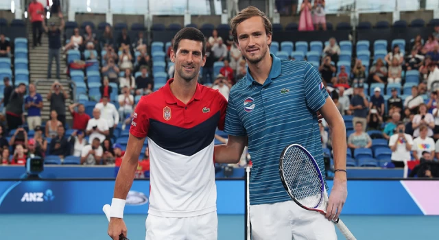 Novak Djokovic'ten Wimbledon'a Rus sporcuların alınmaması kararına tepki