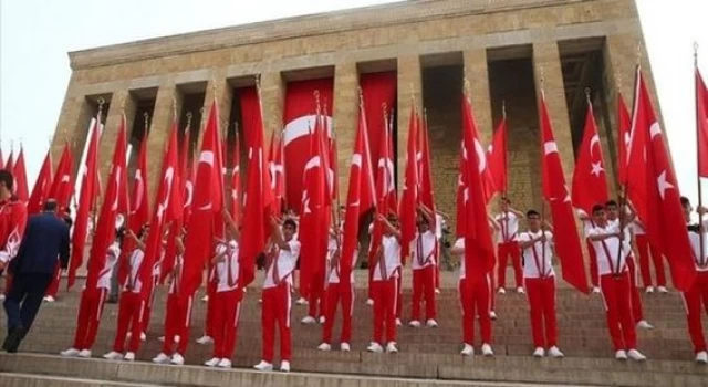 19 Mayıs resmi tatil mi? 19 Mayıs Atatürk’ü Anma, Gençlik ve Spor Bayramı'nda okullar tatil mi?