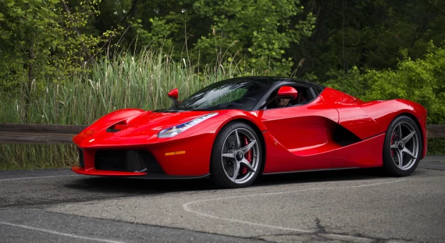 Ferrari'nin kara listesindeki 5 ünlü isim