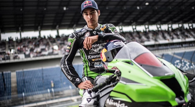 Milli motosikletçi Toprak Razgatlıoğlu, Portekiz’de ikinci oldu